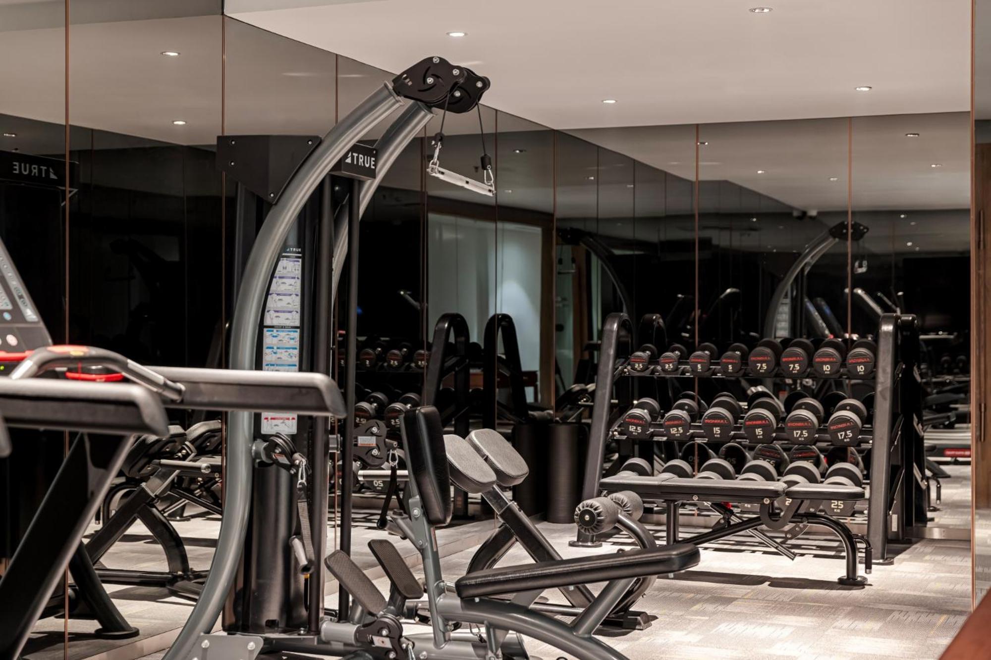 La Siesta Classic Hang Thung Ανόι Εξωτερικό φωτογραφία The gym at The Dorchester